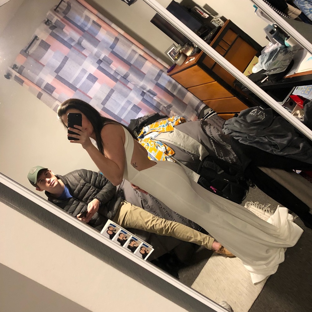 White Lulus formal dress